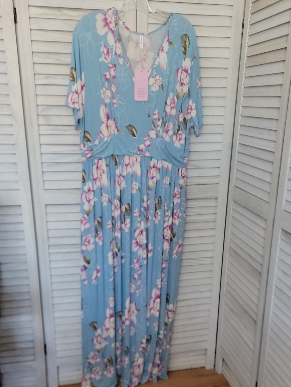Light Blue And Purple Floral Maxi Dress - V-Neck Women’s Dress With Pockets - Picture 4 of 15